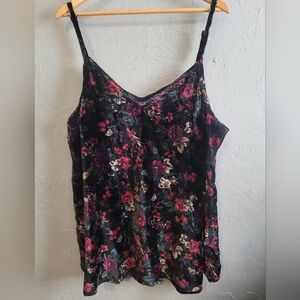 Torrid Black Floral Velvet Swing Cami